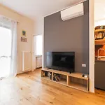 Milano Citta Studi Functional Flat