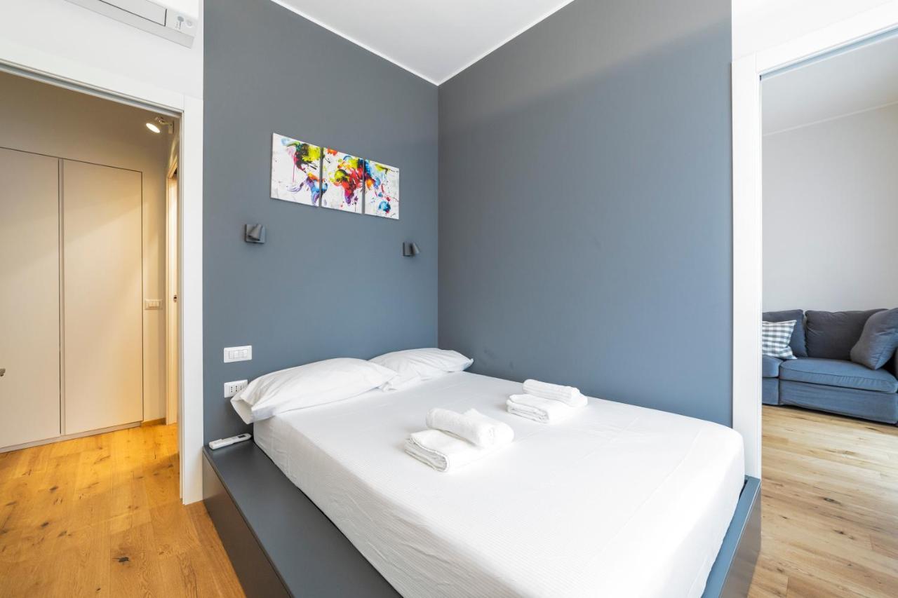 Citta Studi Functional Flat Apartment